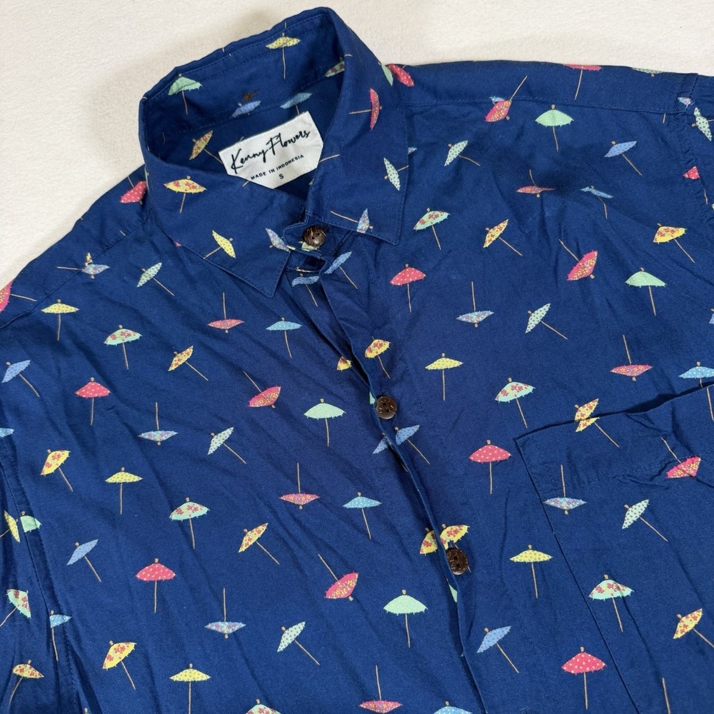 Kenny Flowers Shirt Men Size Small Blue Short Sleeve Umbrella Print‎ Casual